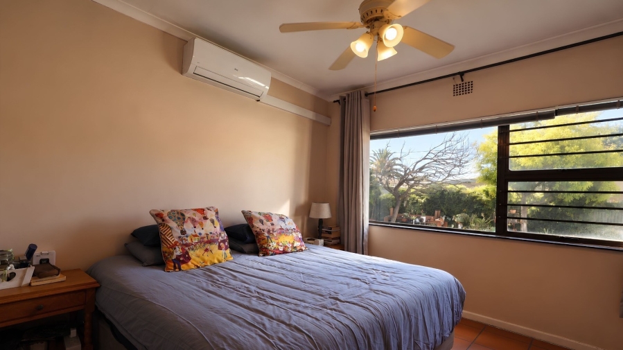 3 Bedroom Property for Sale in Hoog En Droog Western Cape